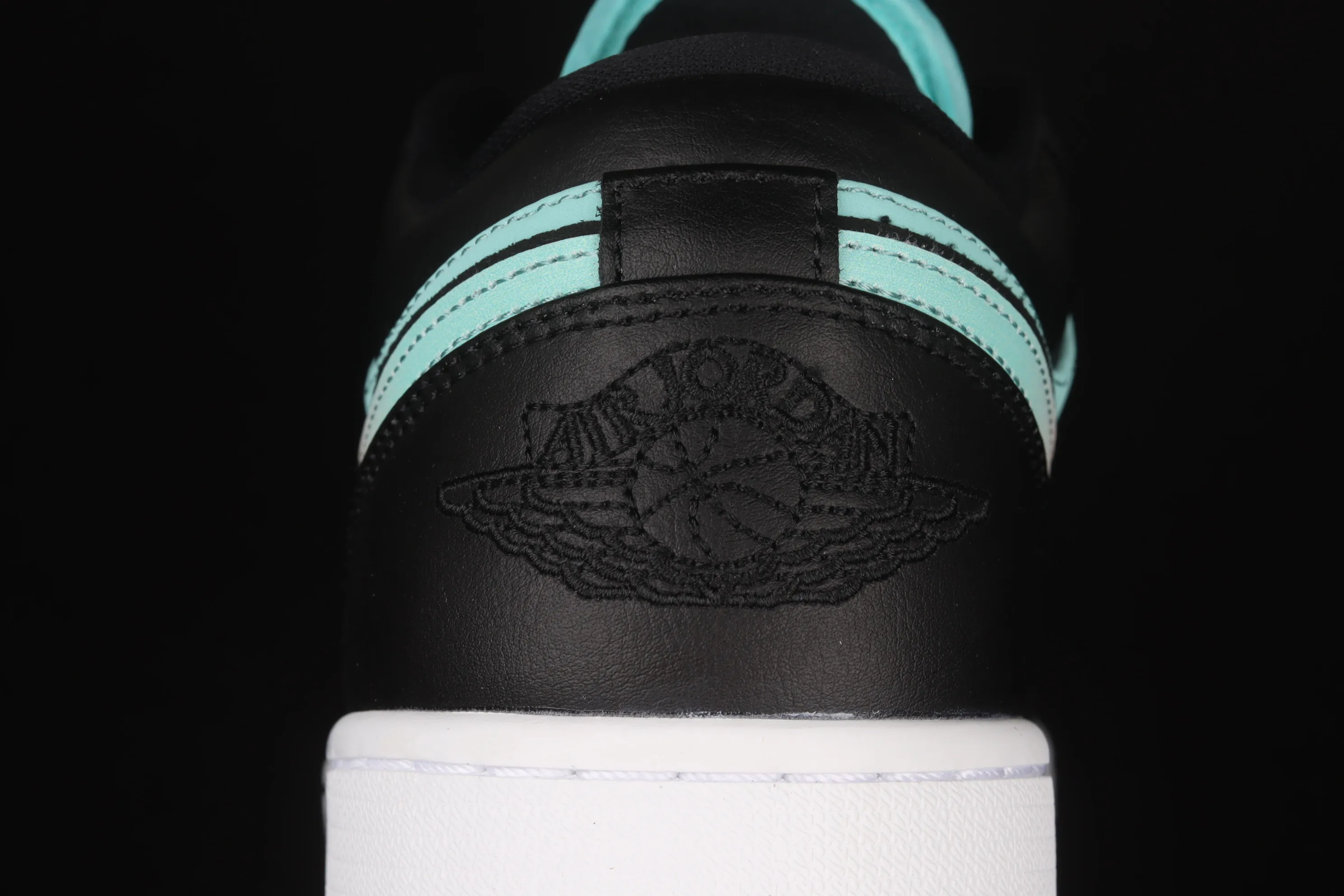 All categories Air Jordan Jordan series basketball shoes Air Jordan 1 Low G version pure original Air Jordan 1 Low AJ1 Joe 1 low-top cultural and leisure sports sneakers CK3022-301